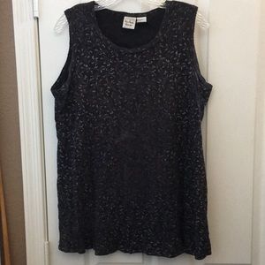 FINAL MARKDOWN Ladies’ In Due Time Maternity Tank Top w/Scalloped Neckline med